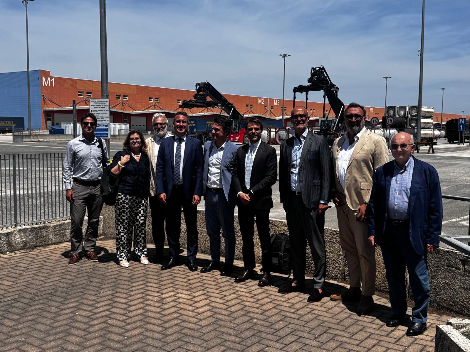 LOGISTICA: VERSO L'ASSE INTERMODALE ABRUZZO-CALABRIA.